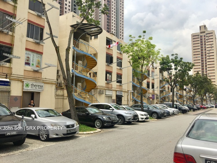 Toa Payoh Central (D12), Shop House #168561132